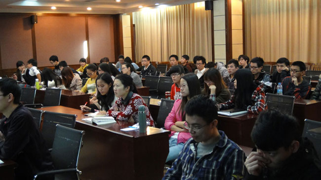 時(shí)穎服飾有限公司參與大(dà)學人(rén)才共建(圖2)