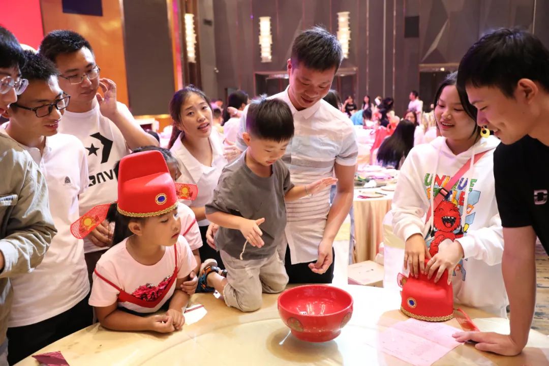 時(shí)逢佳節 穎邁金秋｜新時(shí)穎中秋博餅晚宴(圖15)