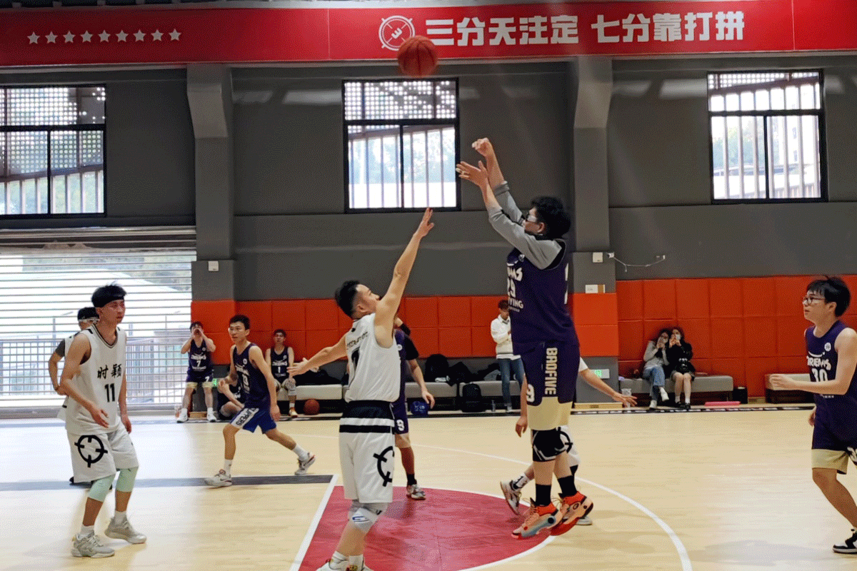 新時(shí)穎2023年總部&成都籃球聯誼賽：激情碰撞，團隊榮耀！(圖7)
